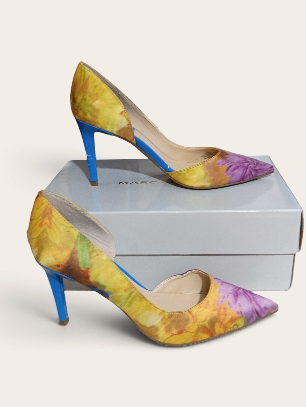 Marc Fisher Yellow Floral Pointed Pumps with Blue Heel